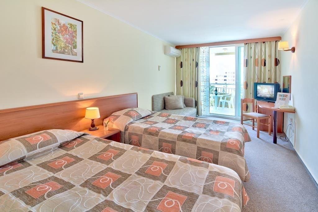 Hotel Laguna Garden Albena Extérieur photo