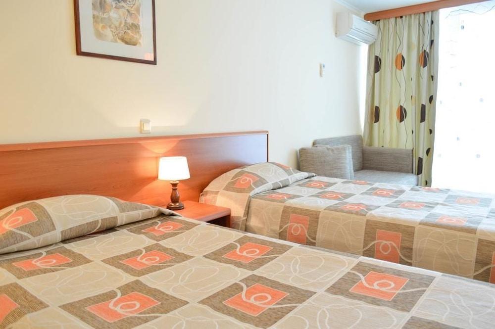 Hotel Laguna Garden Albena Extérieur photo