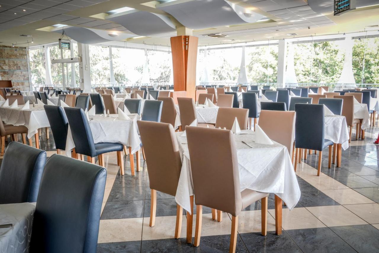 Hotel Laguna Garden Albena Extérieur photo