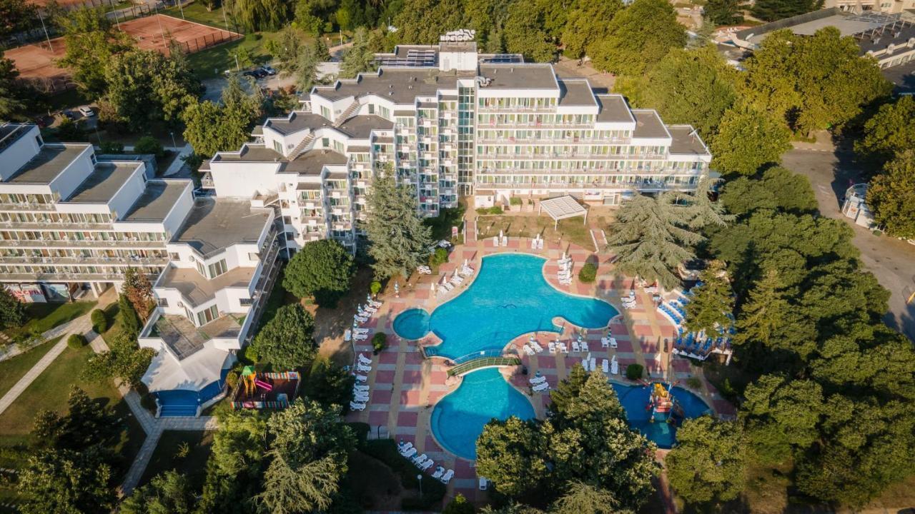 Hotel Laguna Garden Albena Extérieur photo
